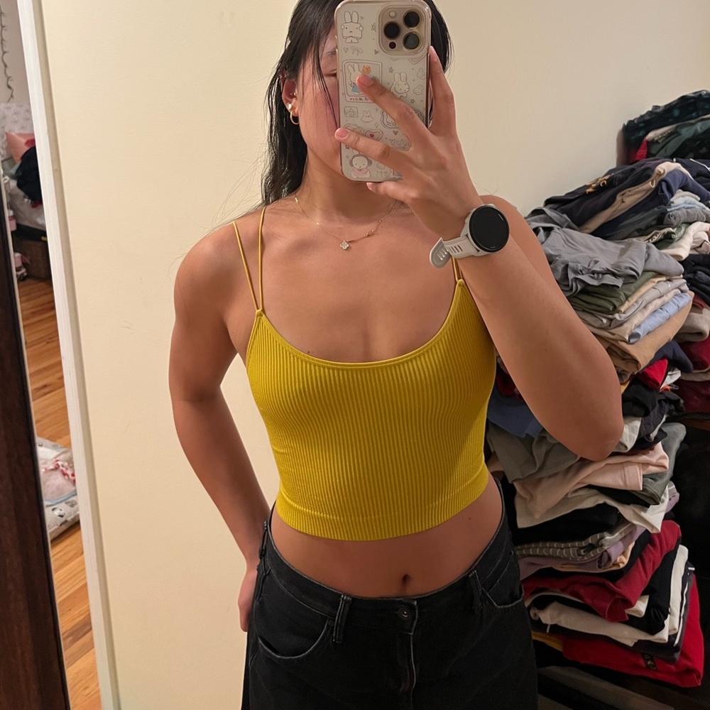 Yellow Ribbed Crop Top - Picture 2 of 4